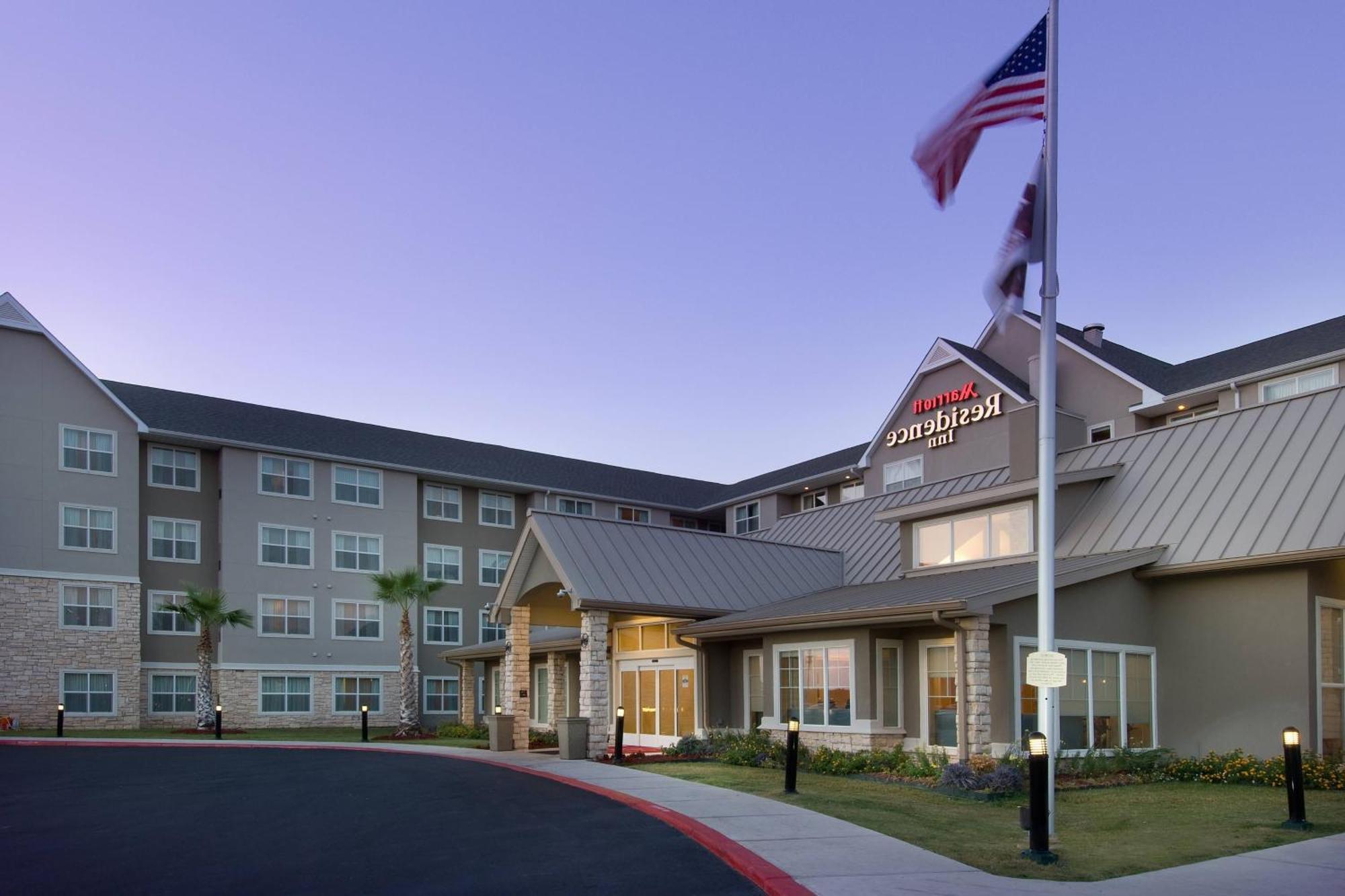 Residence Inn By Marriott San Antonio Seaworld / Lackland Екстер'єр фото
