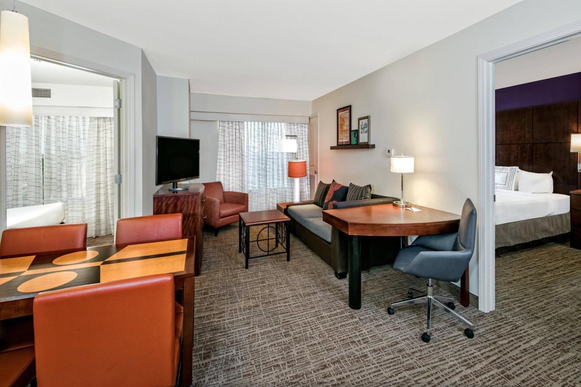 Residence Inn By Marriott San Antonio Seaworld / Lackland Екстер'єр фото